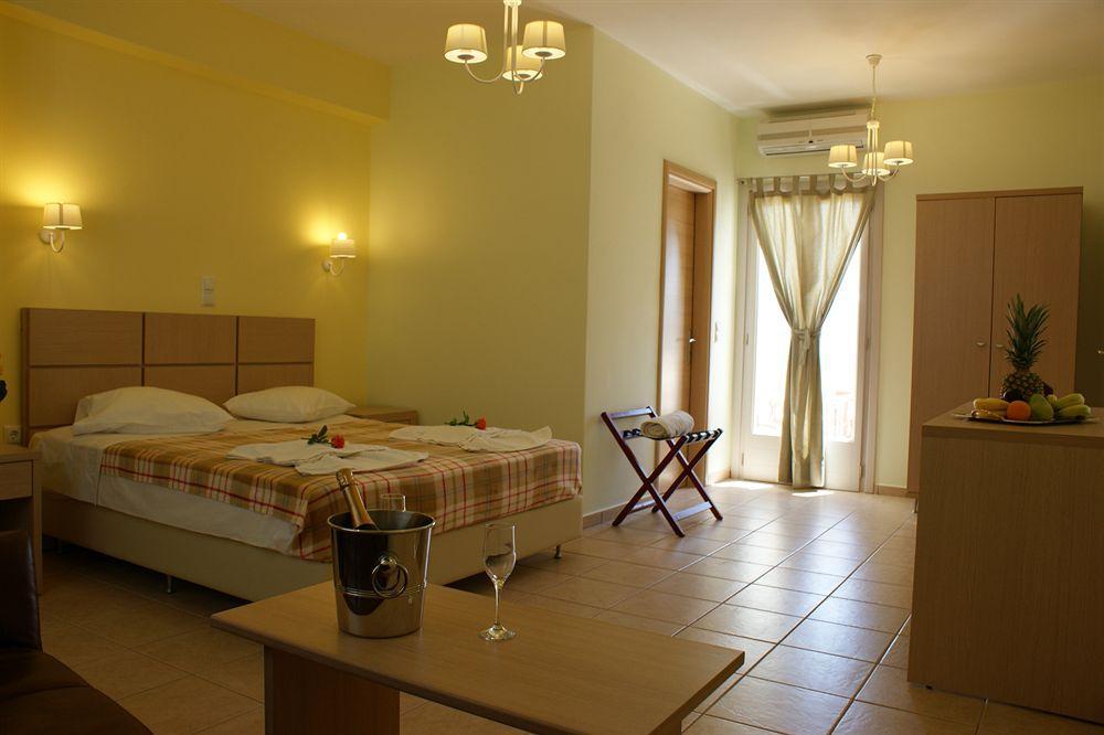 Jason Studios & Apartments Naxos City Eksteriør billede