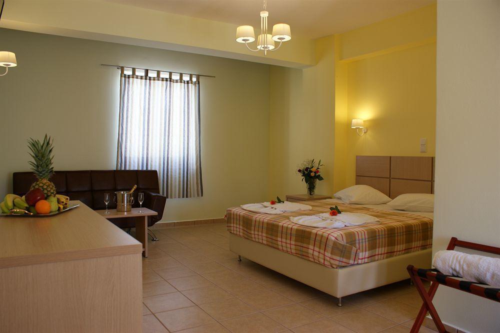 Jason Studios & Apartments Naxos City Eksteriør billede